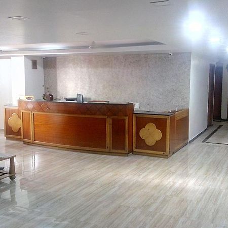 Rajshree Hotel Ahmedabad Exterior photo